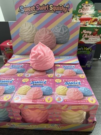 Ice Cream Flour-Filled Squishy